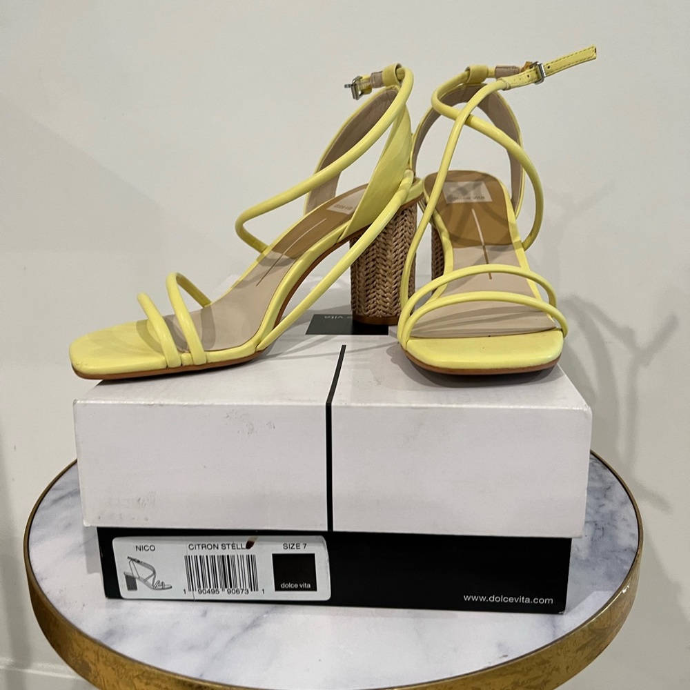 NWT - Dolce Vita Citron Stella Heels